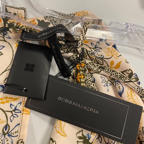 BCBG MAXAZRIA Womens Sleeveless Romper Cinched Waist Multicolor Print Small New - Picture 8 of 9